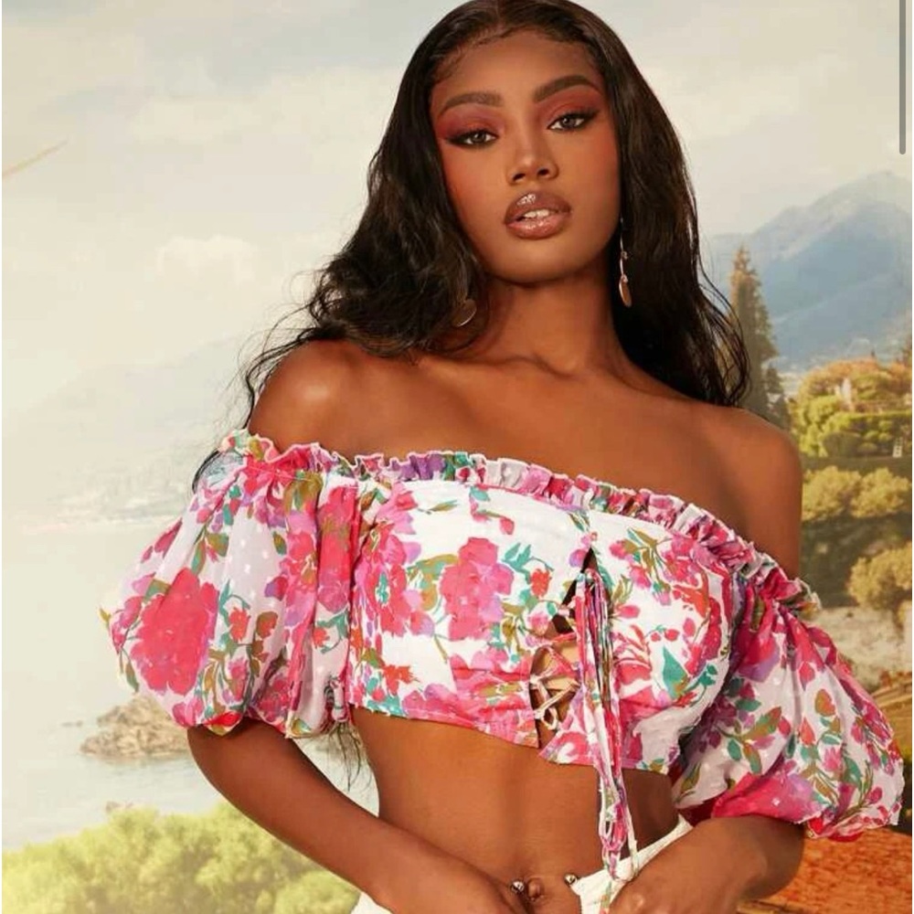 Floral print frill crop top m